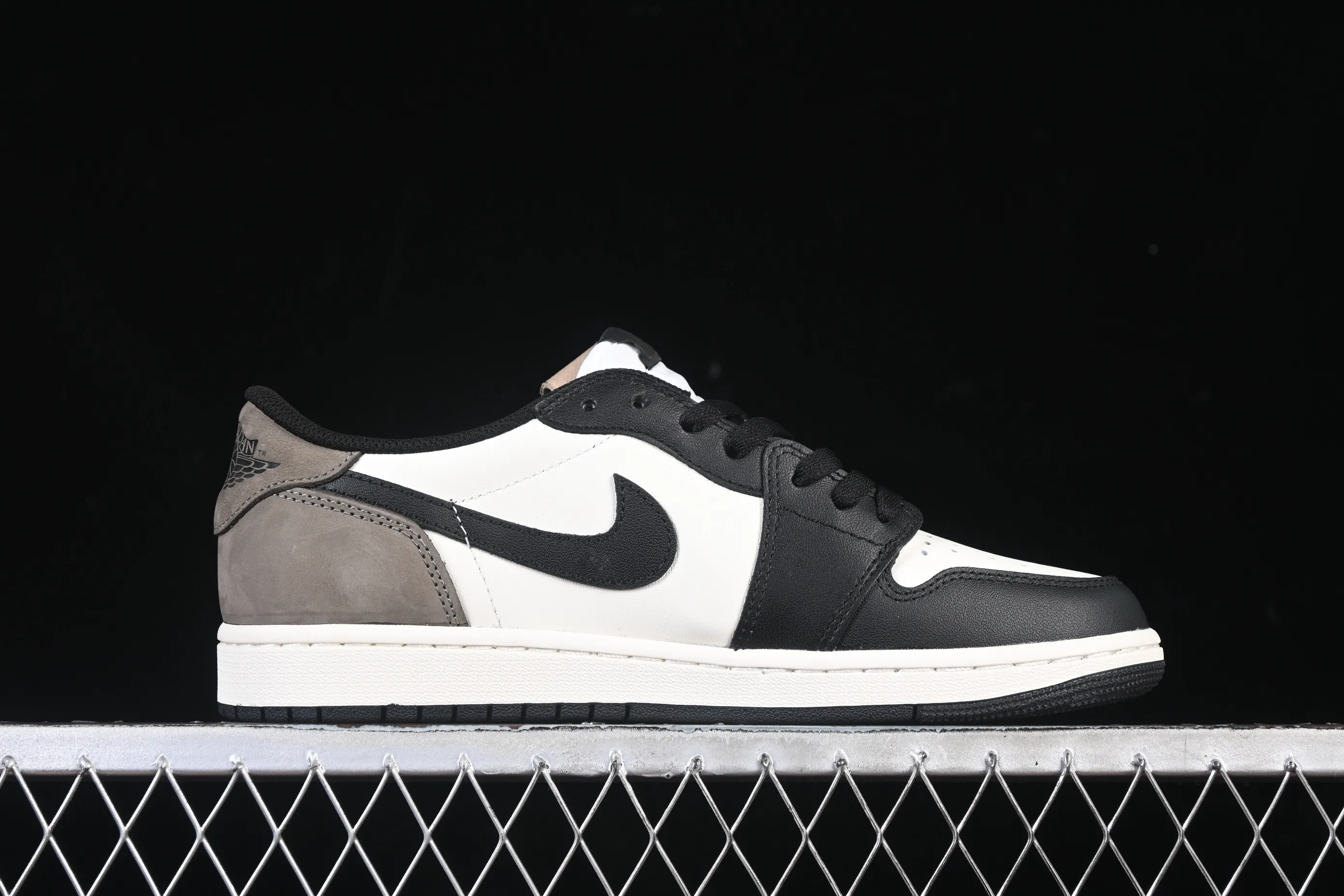 All categories Air Jordan Jordan series basketball shoes Air Jordan 1 Low Air Jordan 1 Low AJ1 Joe 1 Little Mocha Low-top cultural basketball shoes CZ0790-102